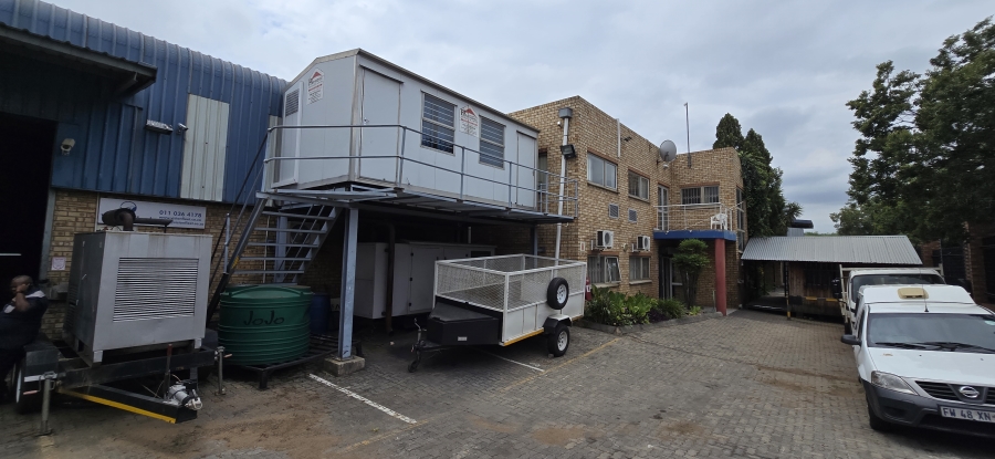 To Let commercial Property for Rent in North Riding Gauteng