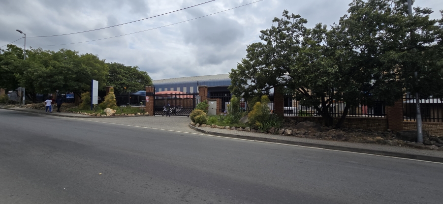 To Let commercial Property for Rent in North Riding Gauteng