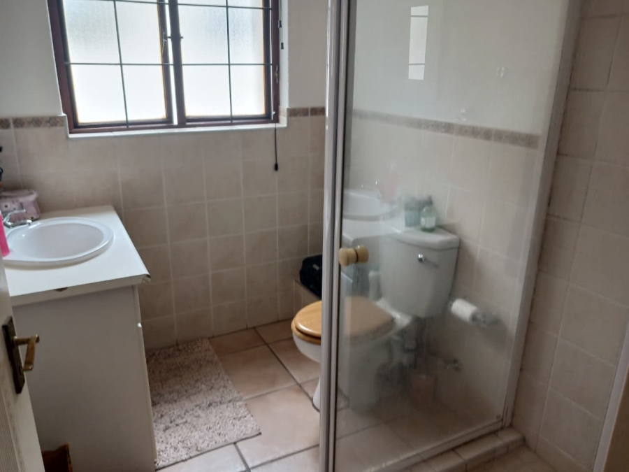 2 Bedroom Property for Sale in Johannesburg North Gauteng