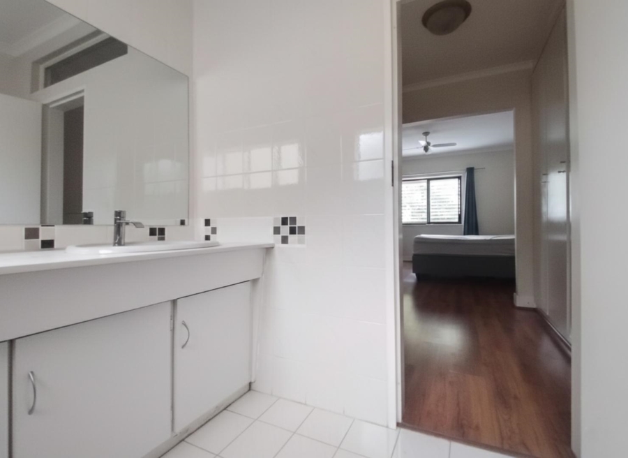 To Let 2 Bedroom Property for Rent in River Club Gauteng