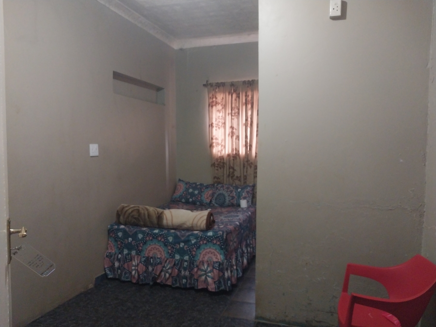 10 Bedroom Property for Sale in Bellevue East Gauteng