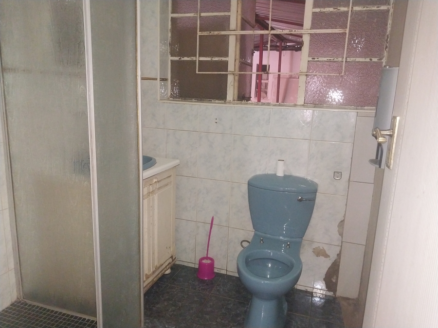 10 Bedroom Property for Sale in Bellevue East Gauteng