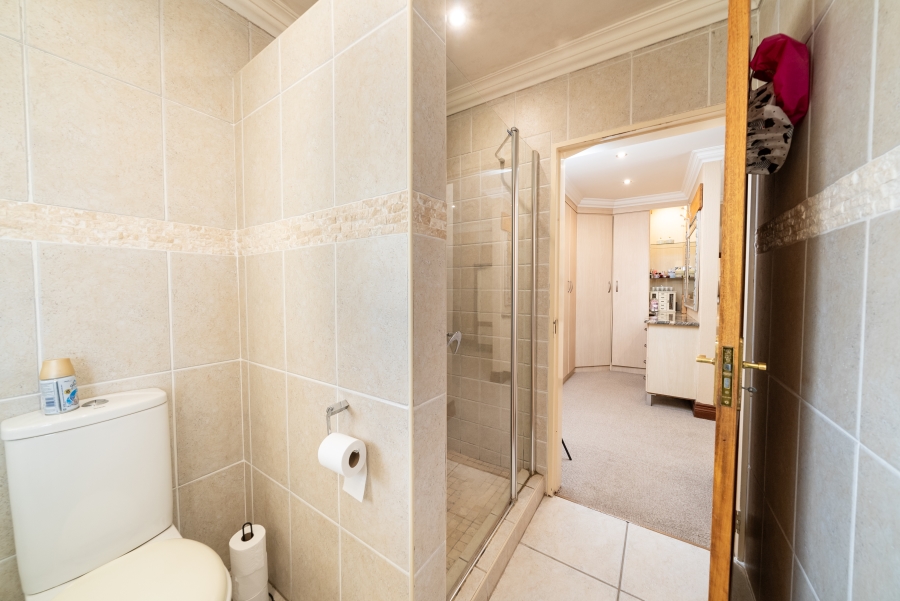 4 Bedroom Property for Sale in Bassonia Gauteng