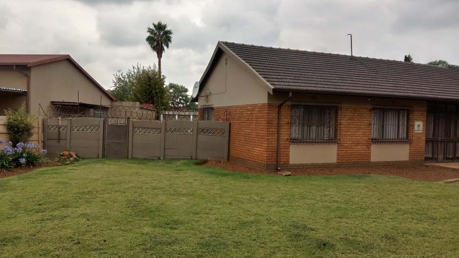 3 Bedroom Property for Sale in Van Dyk Park Gauteng