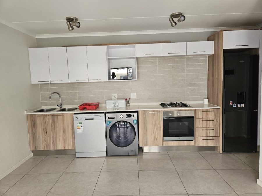 1 Bedroom Property for Sale in Modderfontein Gauteng