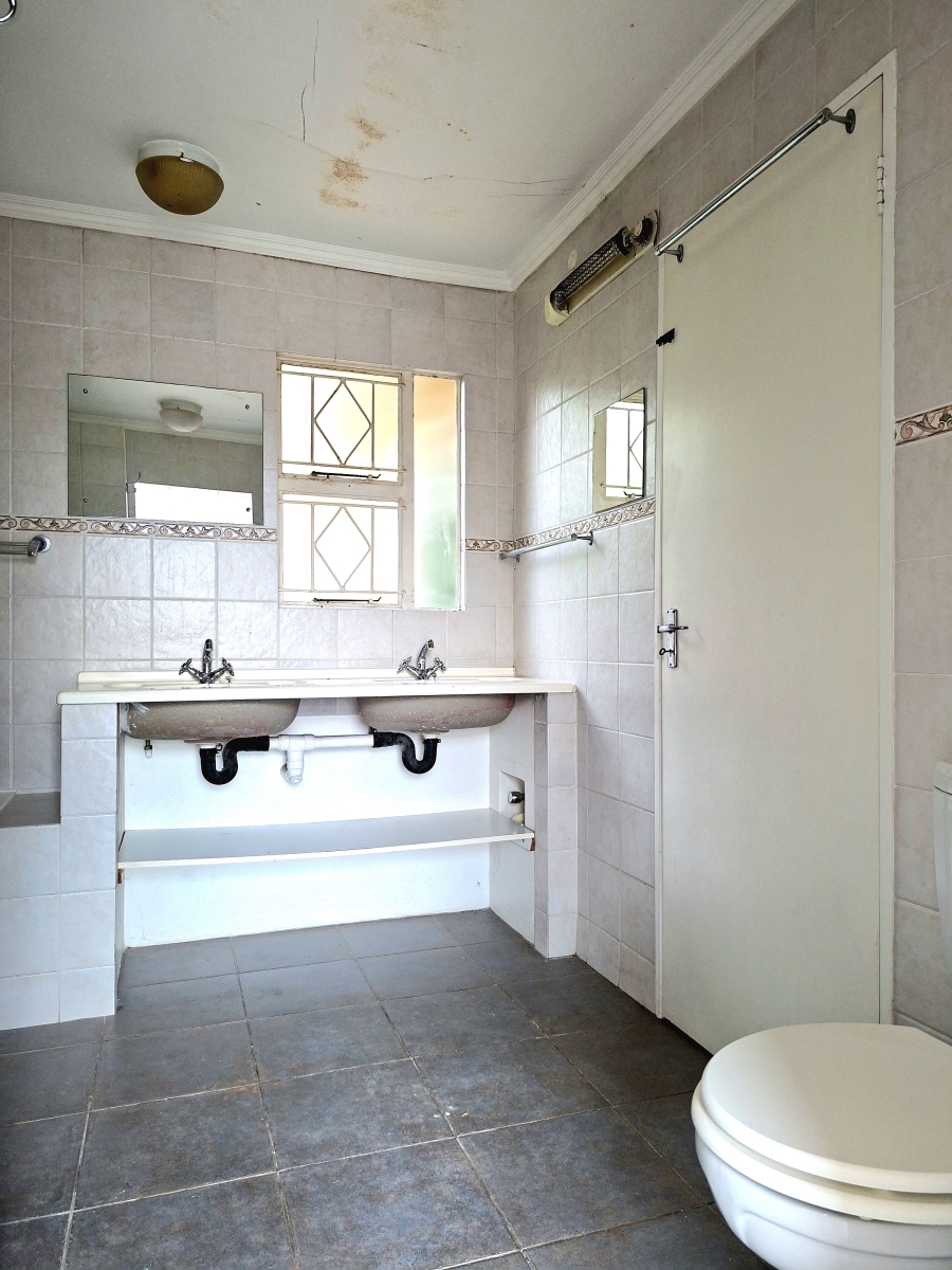 3 Bedroom Property for Sale in Westdene Gauteng