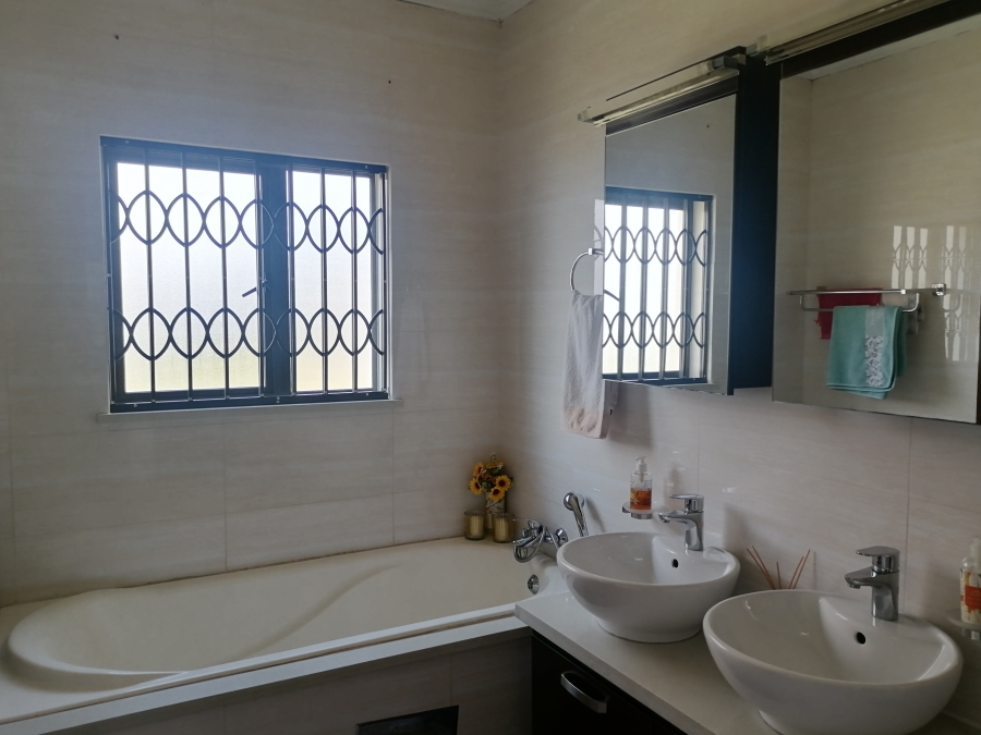 2 Bedroom Property for Sale in Summerset Gauteng