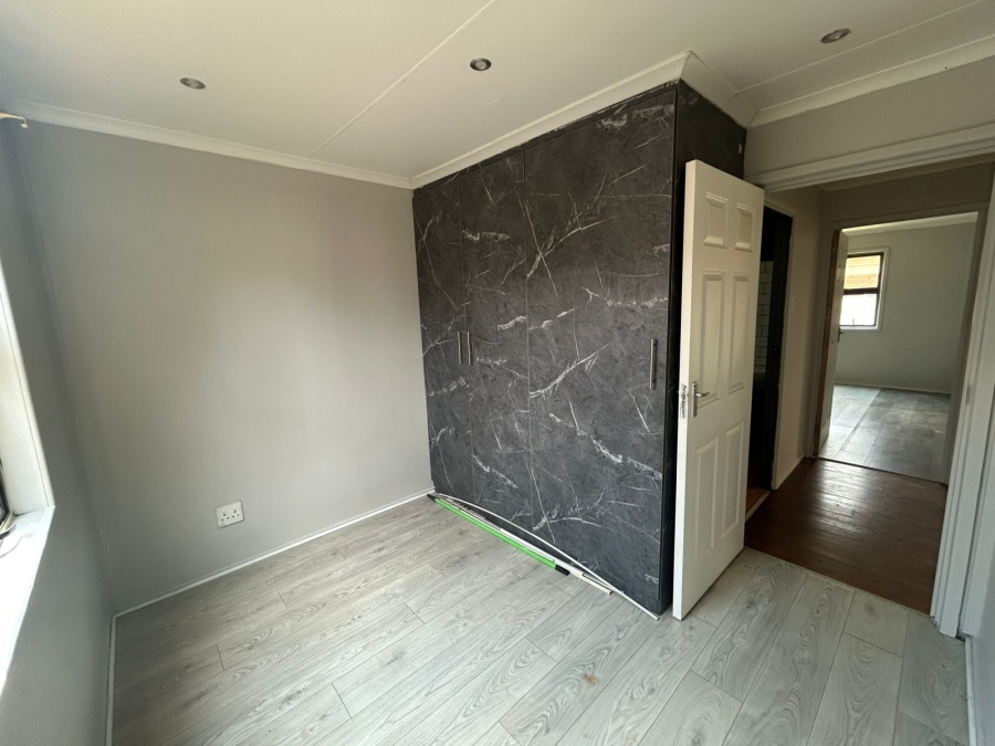 To Let 2 Bedroom Property for Rent in Vanderbijlpark CE 1 Gauteng