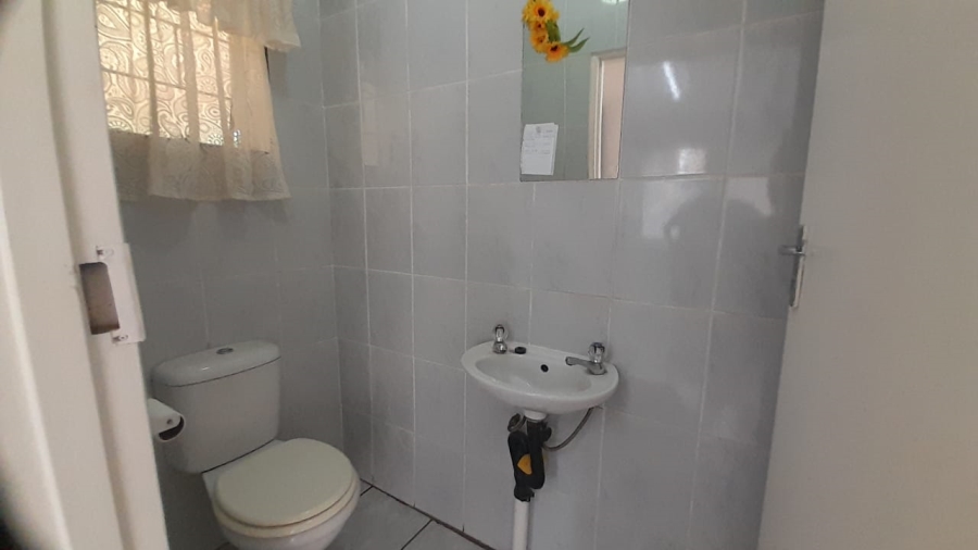 To Let 1 Bedroom Property for Rent in Arcon Park Gauteng