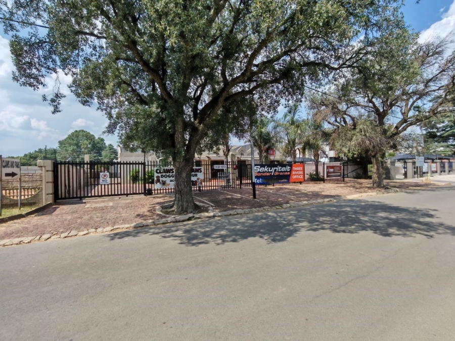 Commercial Property for Sale in Three Rivers Gauteng