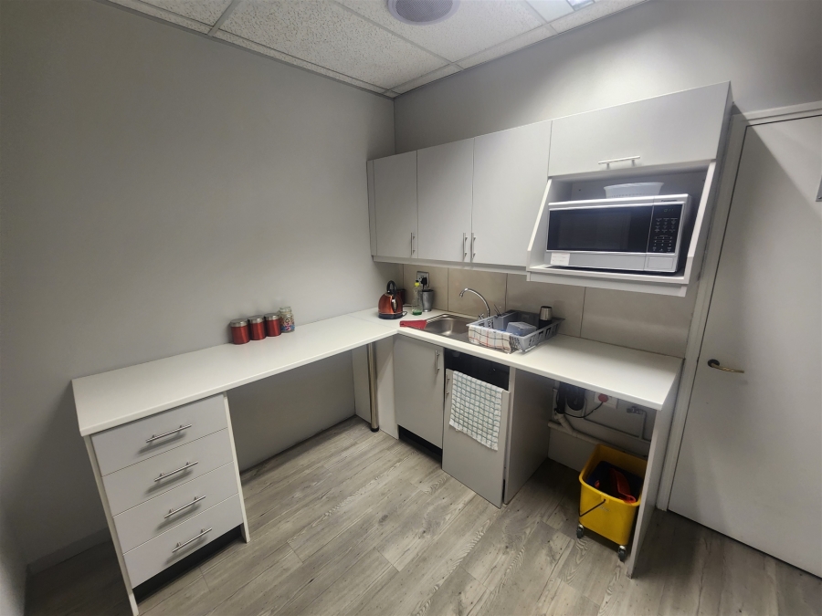 To Let commercial Property for Rent in Wierda Valley Gauteng