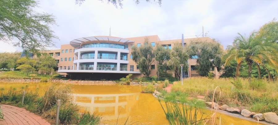 To Let commercial Property for Rent in Woodmead Gauteng