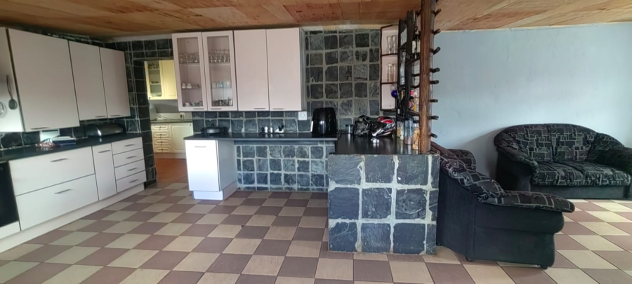 4 Bedroom Property for Sale in Mindalore Gauteng