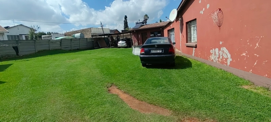4 Bedroom Property for Sale in Mindalore Gauteng