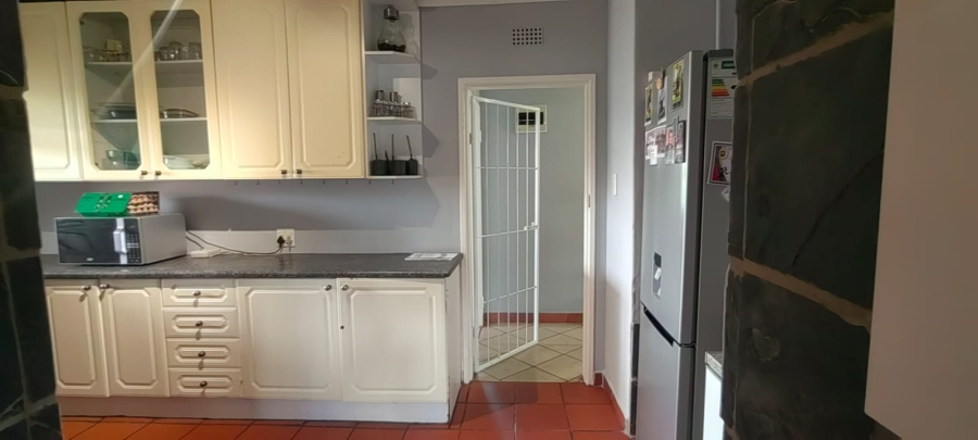 4 Bedroom Property for Sale in Mindalore Gauteng