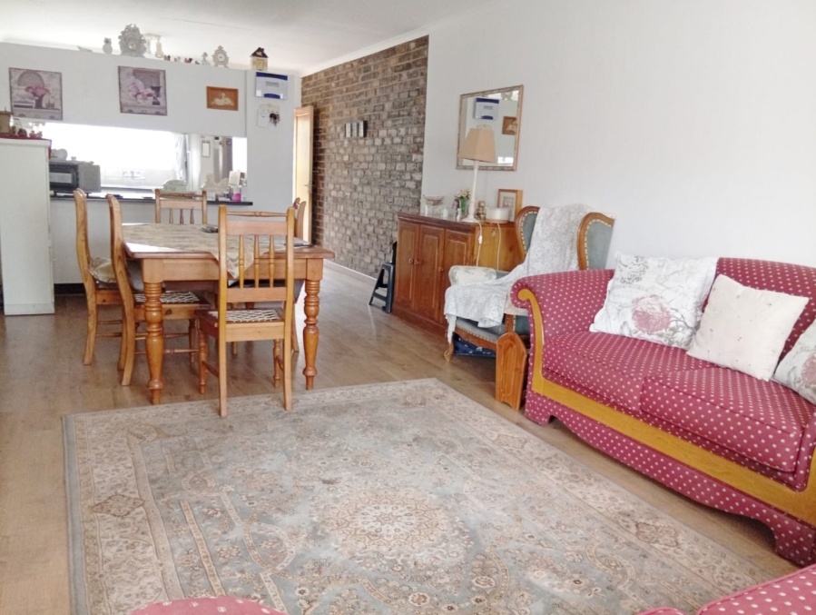 2 Bedroom Property for Sale in Noordheuwel Gauteng