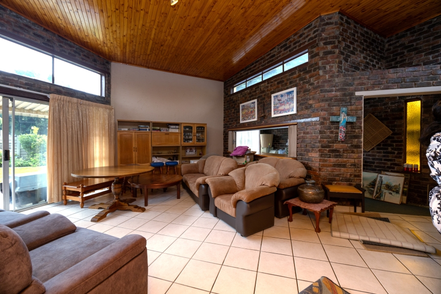 3 Bedroom Property for Sale in Wilro Park Gauteng