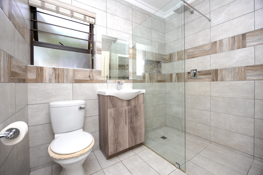 3 Bedroom Property for Sale in Wilro Park Gauteng