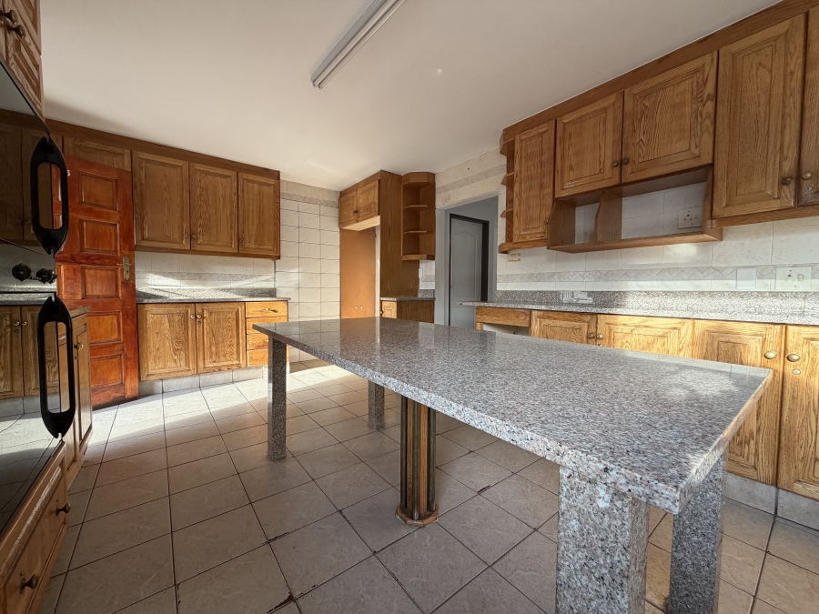 To Let 3 Bedroom Property for Rent in Erasmia Gauteng