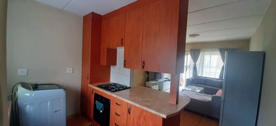 2 Bedroom Property for Sale in Birchleigh Gauteng