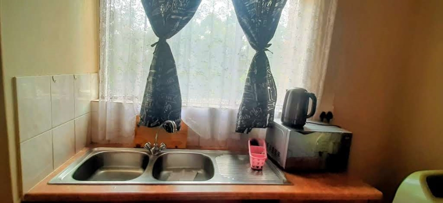 2 Bedroom Property for Sale in Birchleigh Gauteng