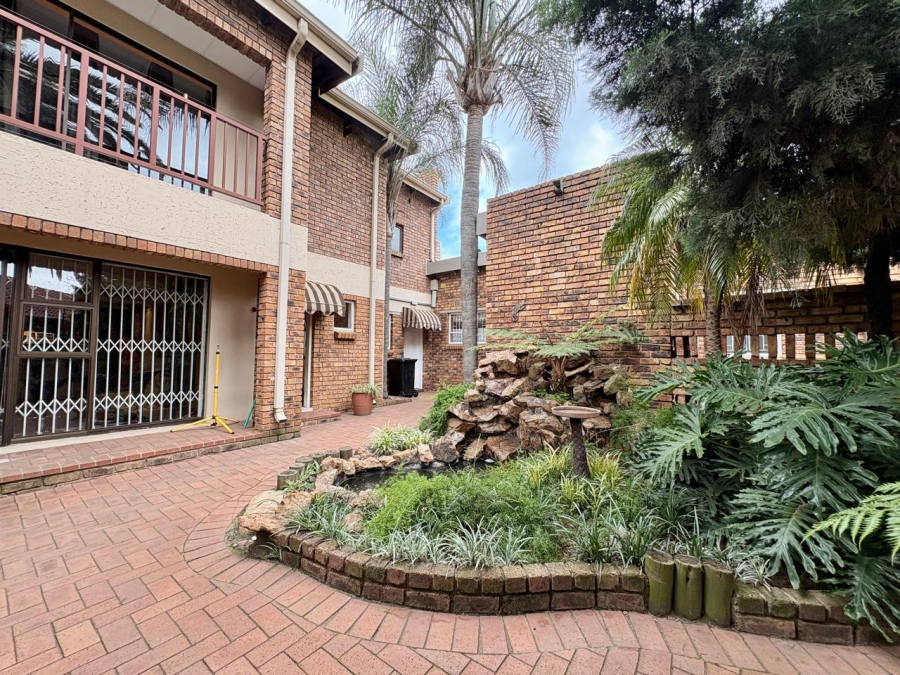 4 Bedroom Property for Sale in Sunward Park Gauteng