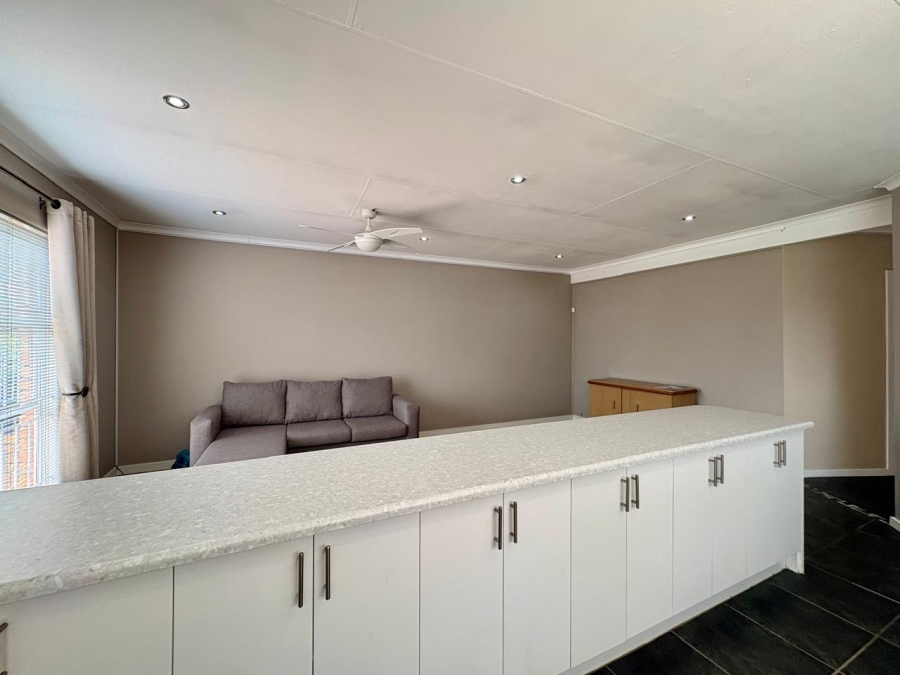 4 Bedroom Property for Sale in Sunward Park Gauteng