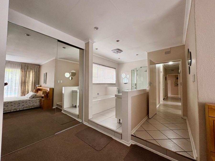 4 Bedroom Property for Sale in Sunward Park Gauteng