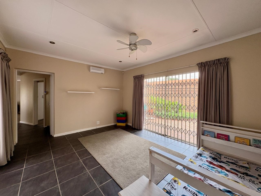 4 Bedroom Property for Sale in Sunward Park Gauteng