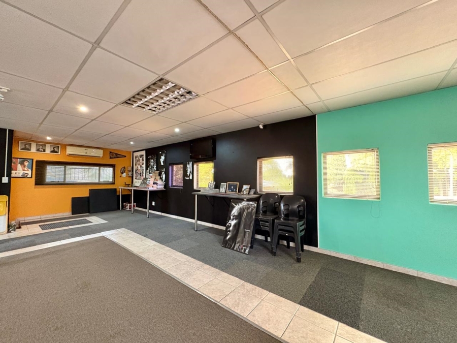 4 Bedroom Property for Sale in Sunward Park Gauteng