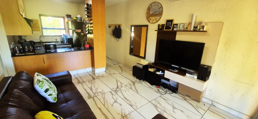 To Let 1 Bedroom Property for Rent in Sunninghill Gauteng