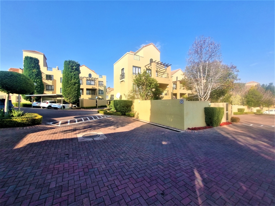 To Let 1 Bedroom Property for Rent in Sunninghill Gauteng