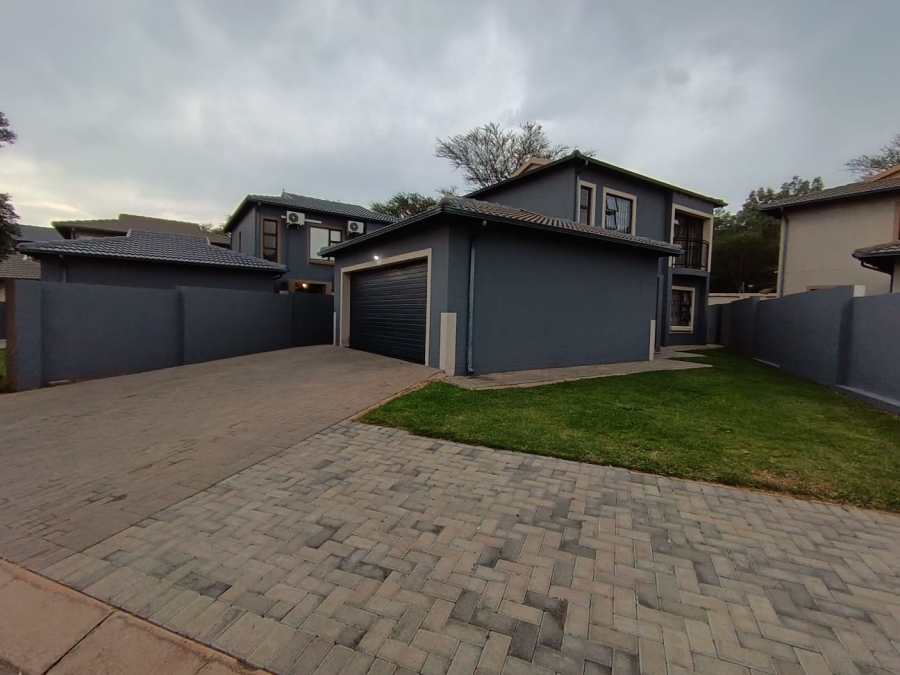 3 Bedroom Property for Sale in Amandasig Gauteng