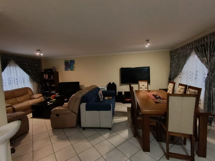 3 Bedroom Property for Sale in Amandasig Gauteng