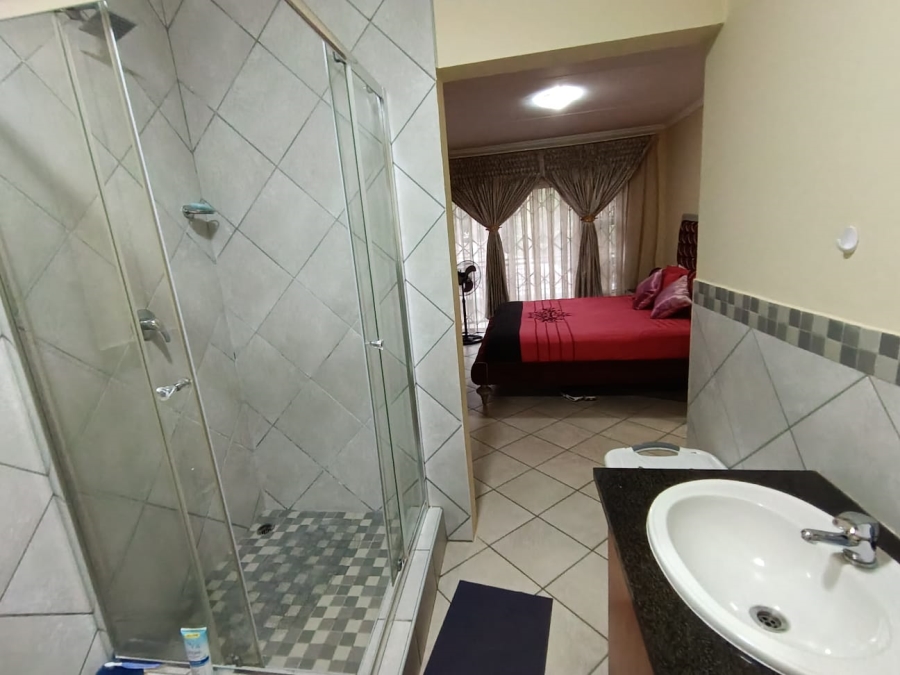 3 Bedroom Property for Sale in Amandasig Gauteng
