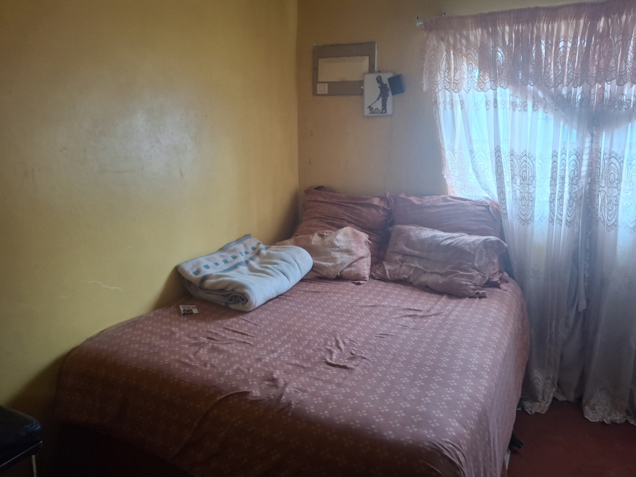 3 Bedroom Property for Sale in Mashimong Gauteng