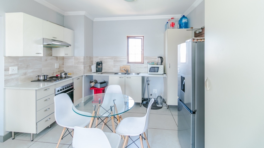 1 Bedroom Property for Sale in Blue Hills Gauteng