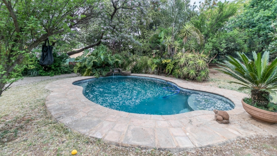 3 Bedroom Property for Sale in Glen Austin Gauteng