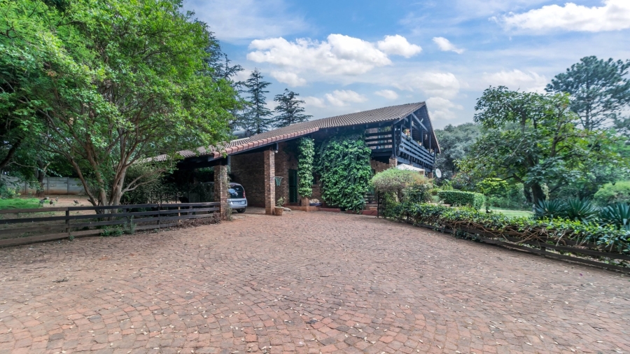 3 Bedroom Property for Sale in Glen Austin Gauteng