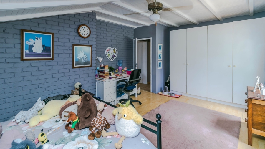 3 Bedroom Property for Sale in Glen Austin Gauteng