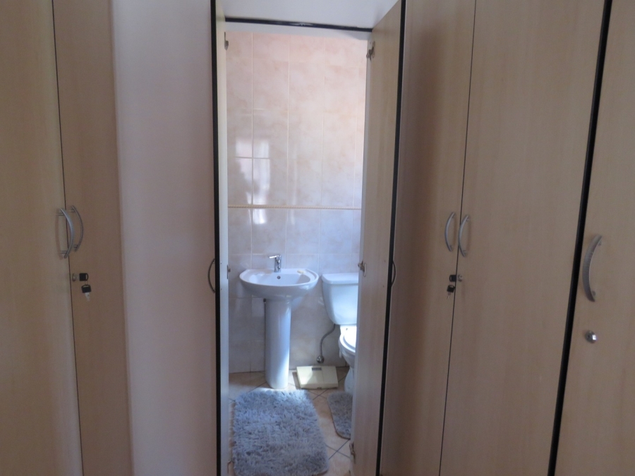3 Bedroom Property for Sale in Lenasia Gauteng