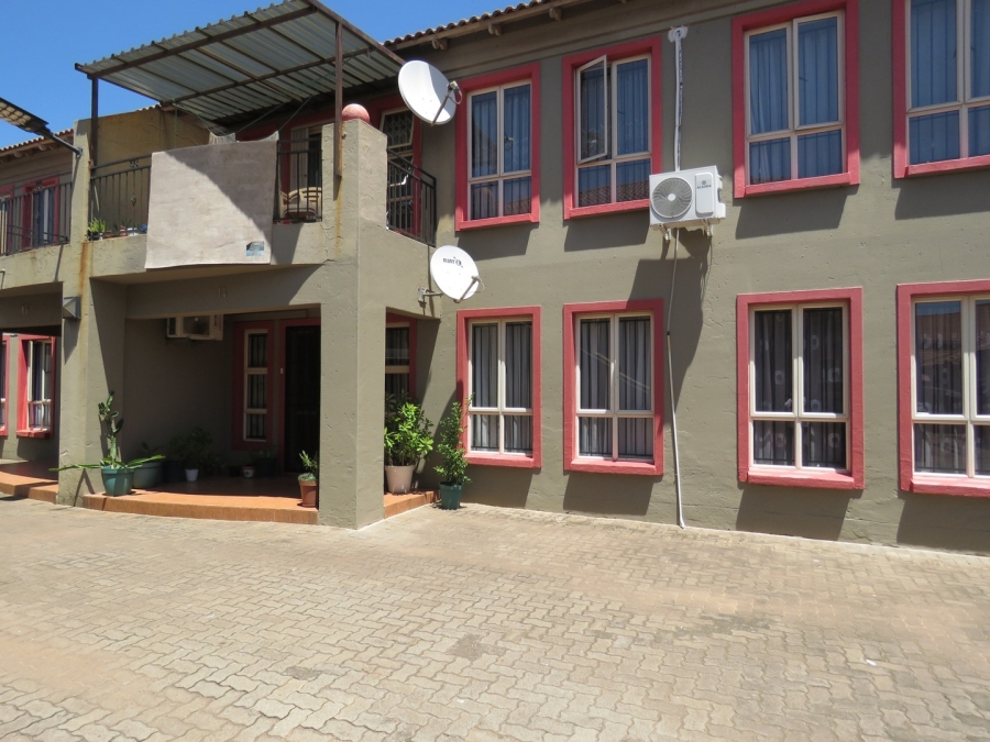 3 Bedroom Property for Sale in Lenasia Gauteng