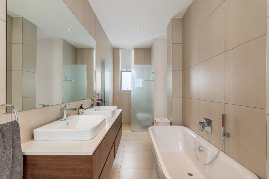 3 Bedroom Property for Sale in Bryanston Gauteng