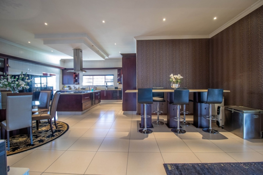 9 Bedroom Property for Sale in Parkrand Gauteng