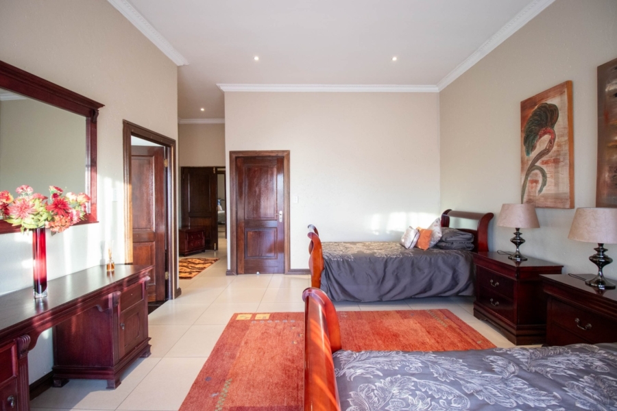 9 Bedroom Property for Sale in Parkrand Gauteng