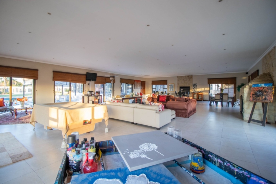 9 Bedroom Property for Sale in Parkrand Gauteng