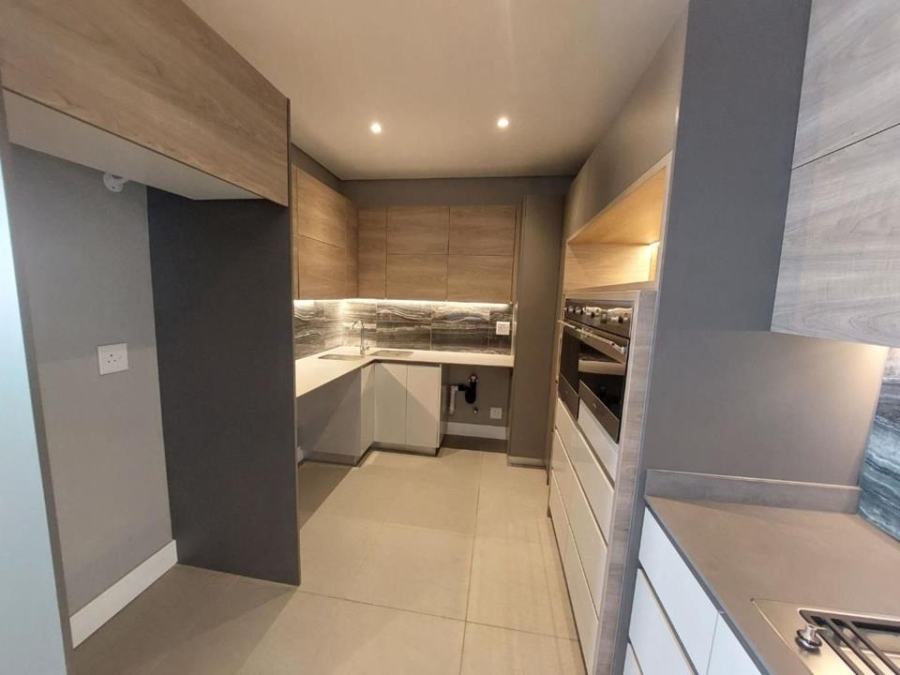 To Let 3 Bedroom Property for Rent in Rosebank Gauteng