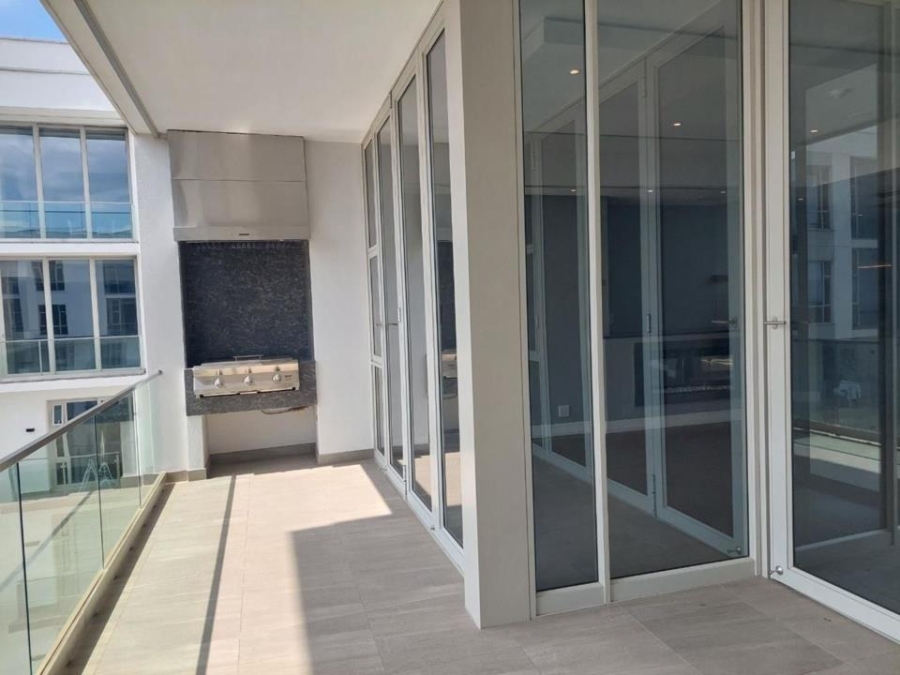 To Let 3 Bedroom Property for Rent in Rosebank Gauteng