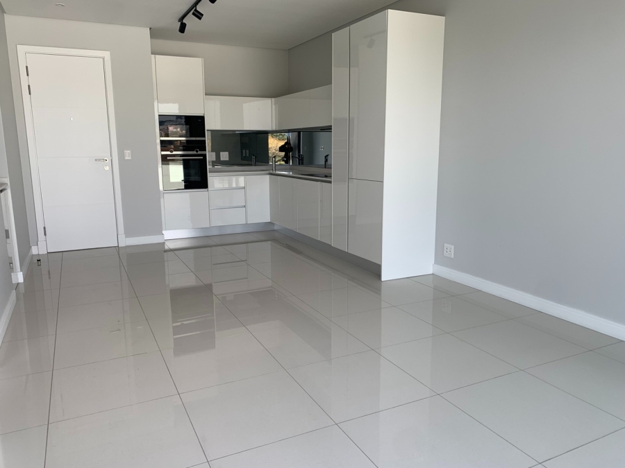 1 Bedroom Property for Sale in Rosebank Gauteng