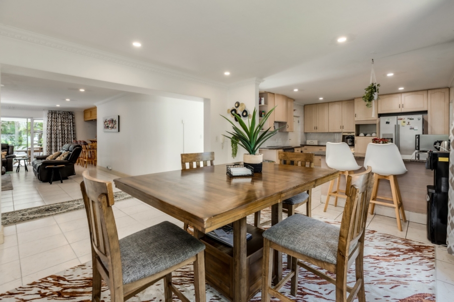 3 Bedroom Property for Sale in Dainfern Gauteng